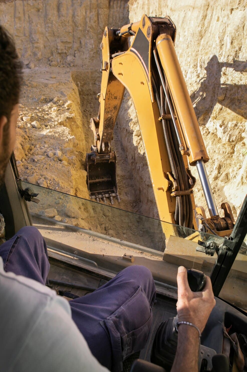 Contract mining and mineral extraction